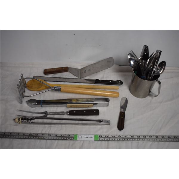 Various Utensils