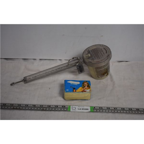 Application Rate Scale and Whipped Cream Cannisters