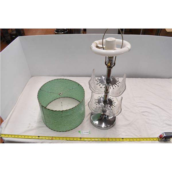 Decorative desk lamp