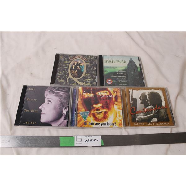 Lot of 5 CDs, including Anne Murray
