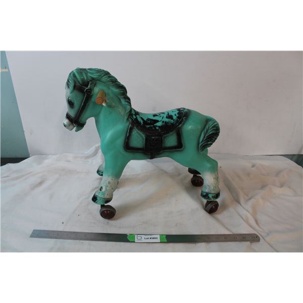 1963 Blazeon plastic horse on wheels
