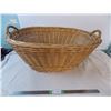 Image 1 : Wicker Woven Basket - Large - 32" Long