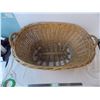 Image 2 : Wicker Woven Basket - Large - 32" Long
