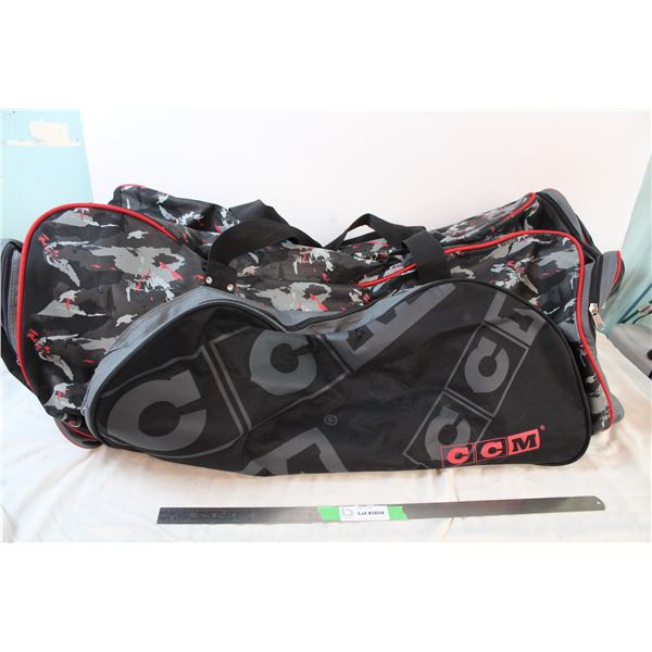 CCM Senior hockey bag