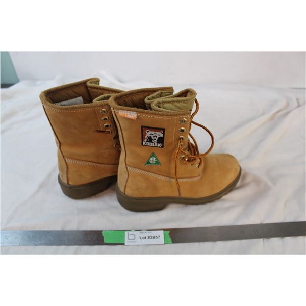Kodiak work boots size 6 W