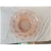 Image 2 : Pink Depression glass type fruit bowl with grape pattern