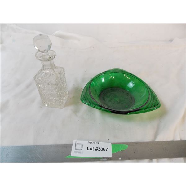 Vintage green glass tray with crystal vinegarette jar