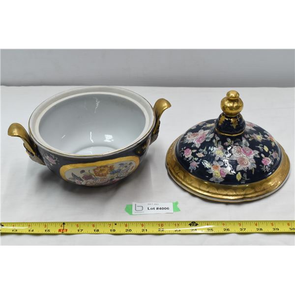 Vintage Oriental Style Pot with Lid
