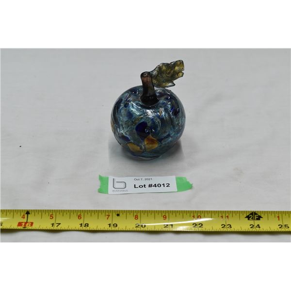 Glass Decorative Apple (paper weight)