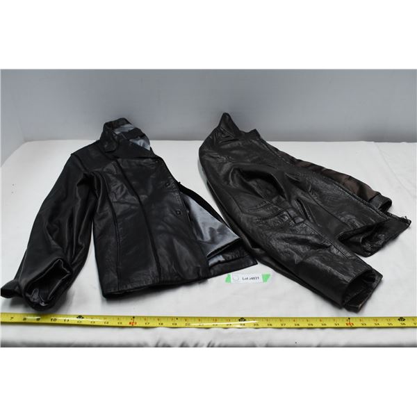 Black & Brown Female Leather Jackets - Sizes M & 8