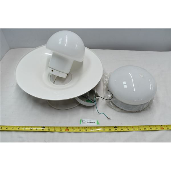 2 Ceiling Light Fixtures