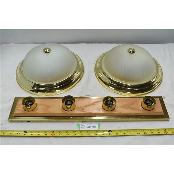 2 Circle Ceiling Lights & 4 Bulb Light Fixture
