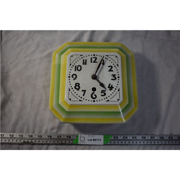 1940s/50s Vintage Clock