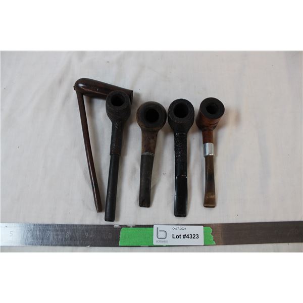 Vintage tobacco pipes