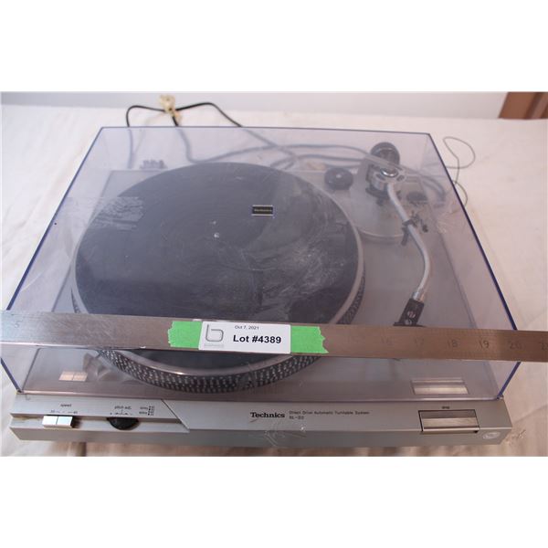 Technics digital record player (working)