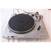 Image 2 : Technics digital record player (working)