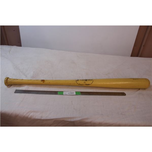 Official Fred Lynn model baseball bat