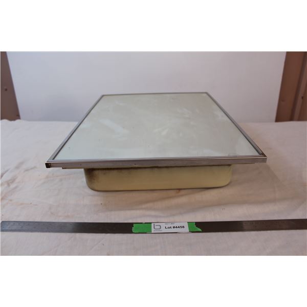 Wall hanging mirror medicine cabinet. 16.5”x22”