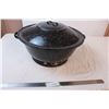 Image 1 : Enamal dough pan 17” diameter