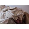 Image 2 : Box of white cloths