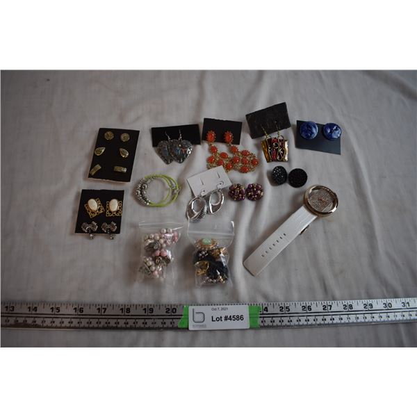 Costume Jewellry (Mainly Earrings)