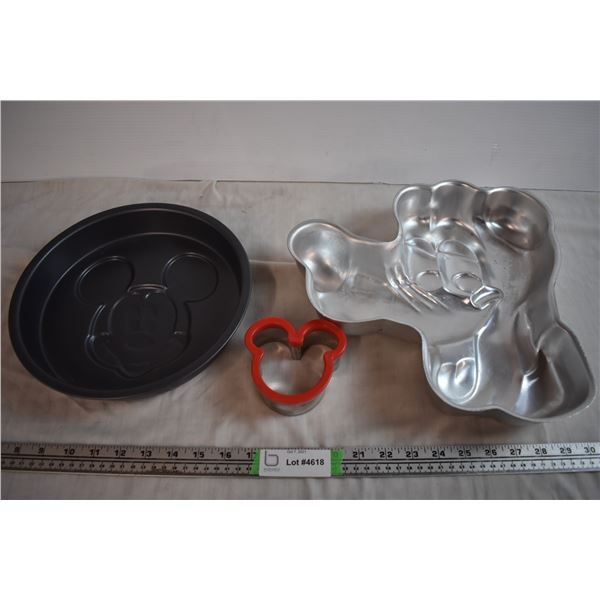 Disney Bakeware
