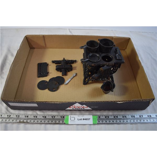Miniature Vintage Cast Iron Stove
