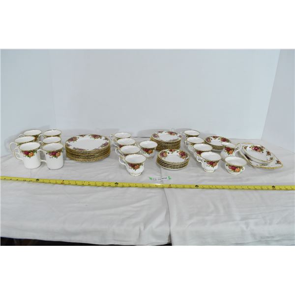 Old Country Roses – Royal Albert Fine China Set