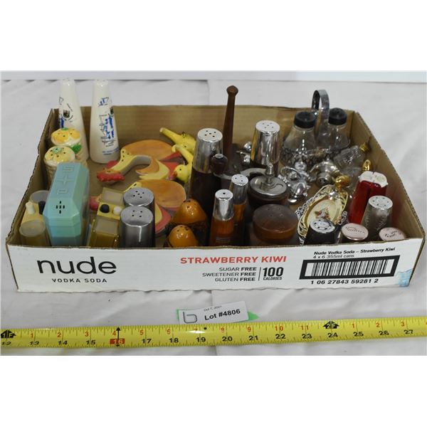 Assorted Vintage S&P Shakers