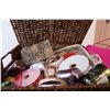 Image 2 : Wicker basket of gift supplies
