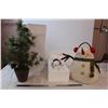 Image 1 : Two snowman decor and table top tree