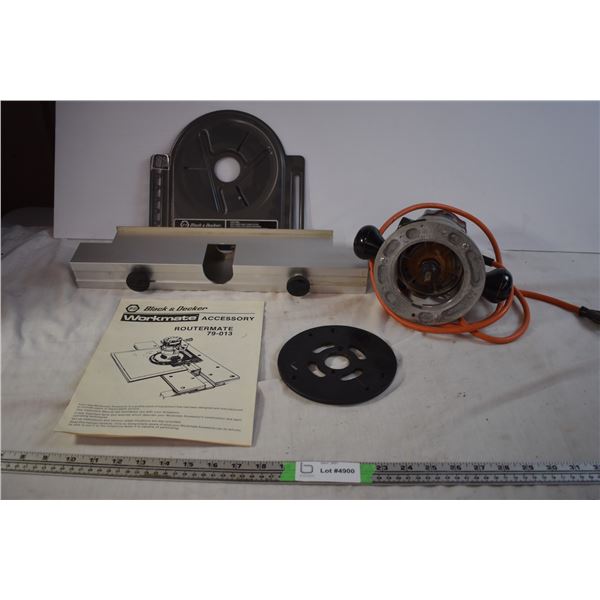 Router - Black & Decker - with guard