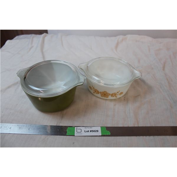 Pyrex bowls - with lids