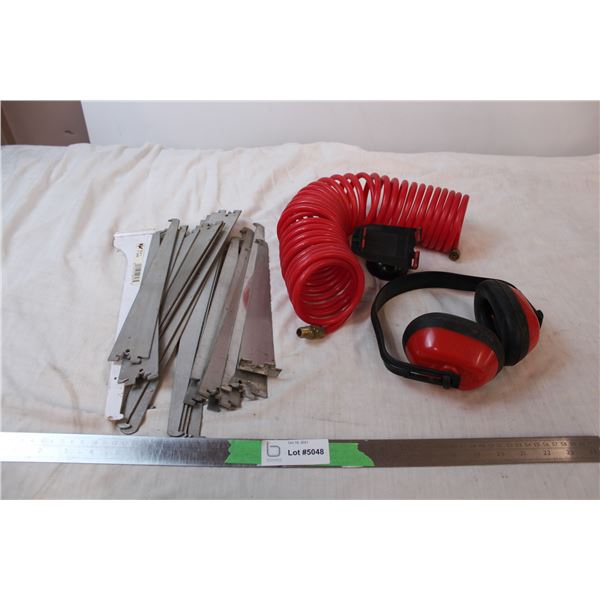 Air hose, wall brackets, Ear protection