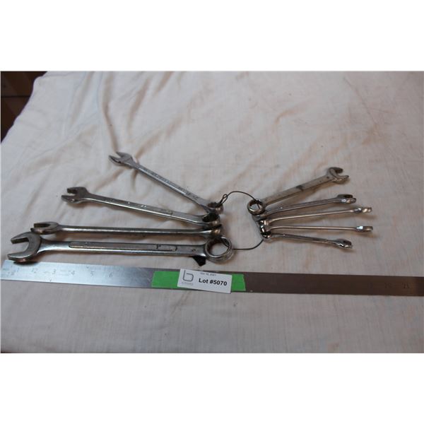 Standard set SAE wrenches