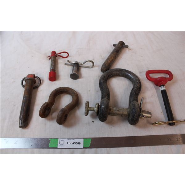 Vintage clevis and pins