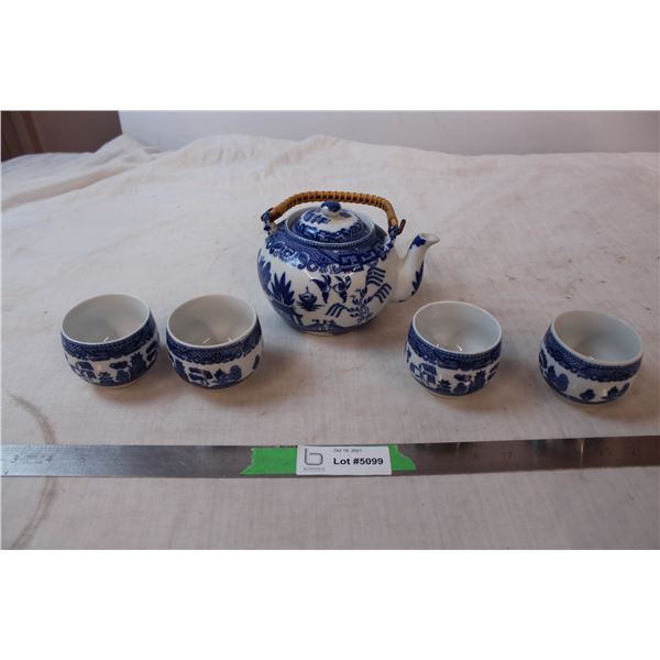 Japanese tea set Bodnarus Auctioneering