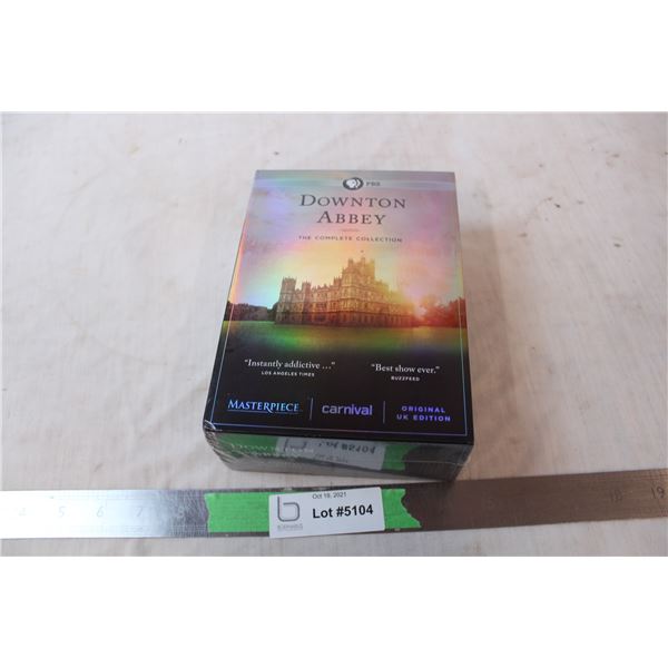 Downton Abbey the full collection, sealed in box