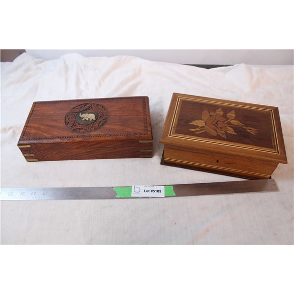 Wooden storage containers