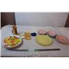 Image 1 : Melmac plastic dinnerware