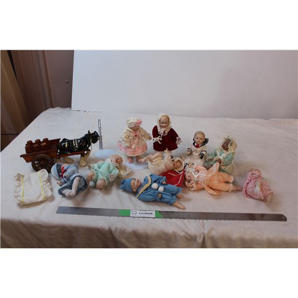 Porcelin baby dolls and ceramic horse & carriage