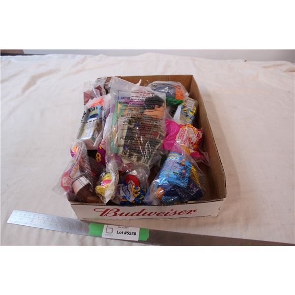 Fast food children’s toy lot