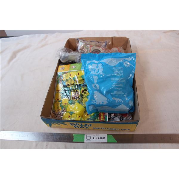 Fast food children’s toy lot