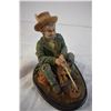 Image 2 : Hobo Fishing Figurine
