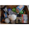 Image 2 : Box of lightbulbs, flashlights and clip light