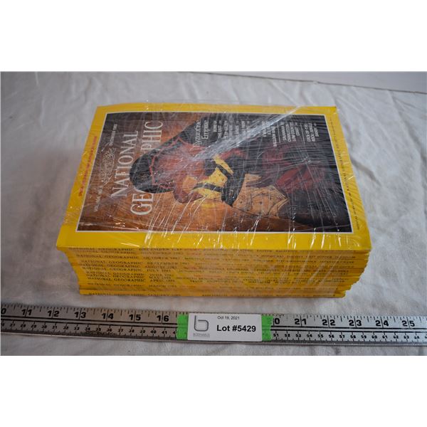 1983 Annual Set of National Geographic Magazines