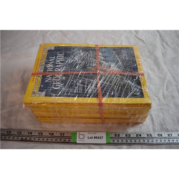 1976 Annual Set of National Geographic Magazines