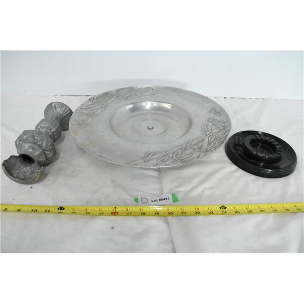 Base Cast, Ashtray & Swivel Display Base