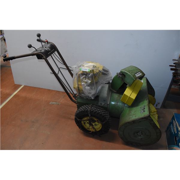 John Deere Snowblower – Needs Repair