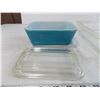 Image 4 : Pyrex butterdish + other pyrex bakeware